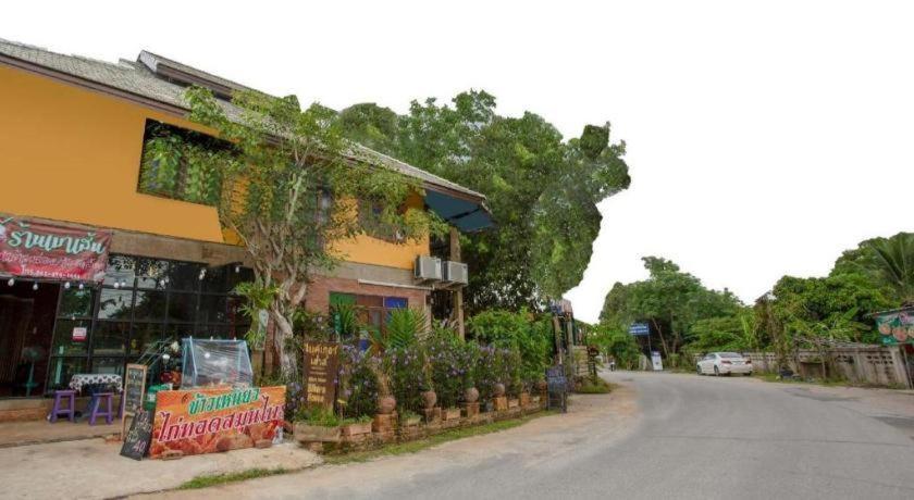 Oyo 1155 Bikers House And Enduro Tours Chiang Mai Hotel Luaran gambar