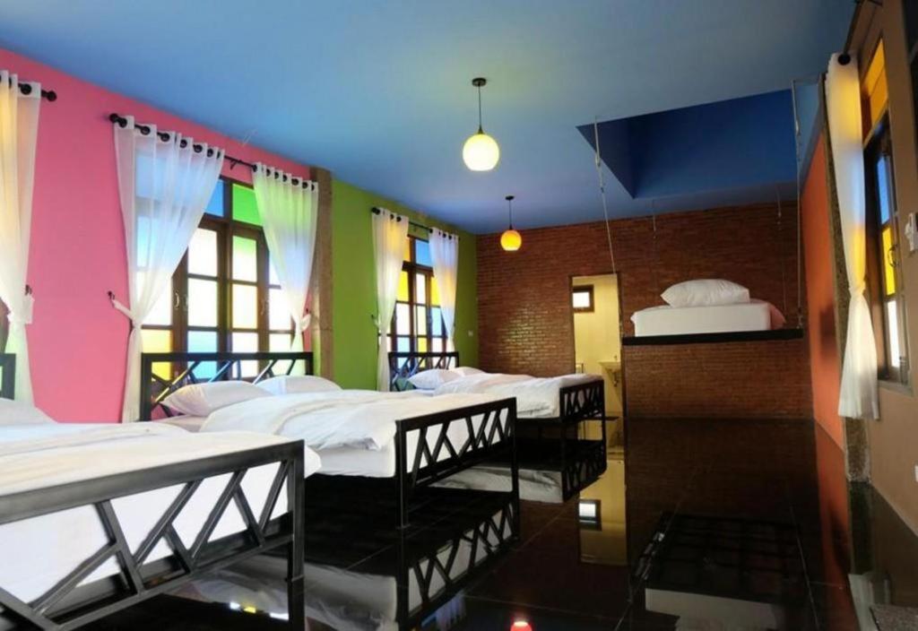Oyo 1155 Bikers House And Enduro Tours Chiang Mai Hotel Luaran gambar